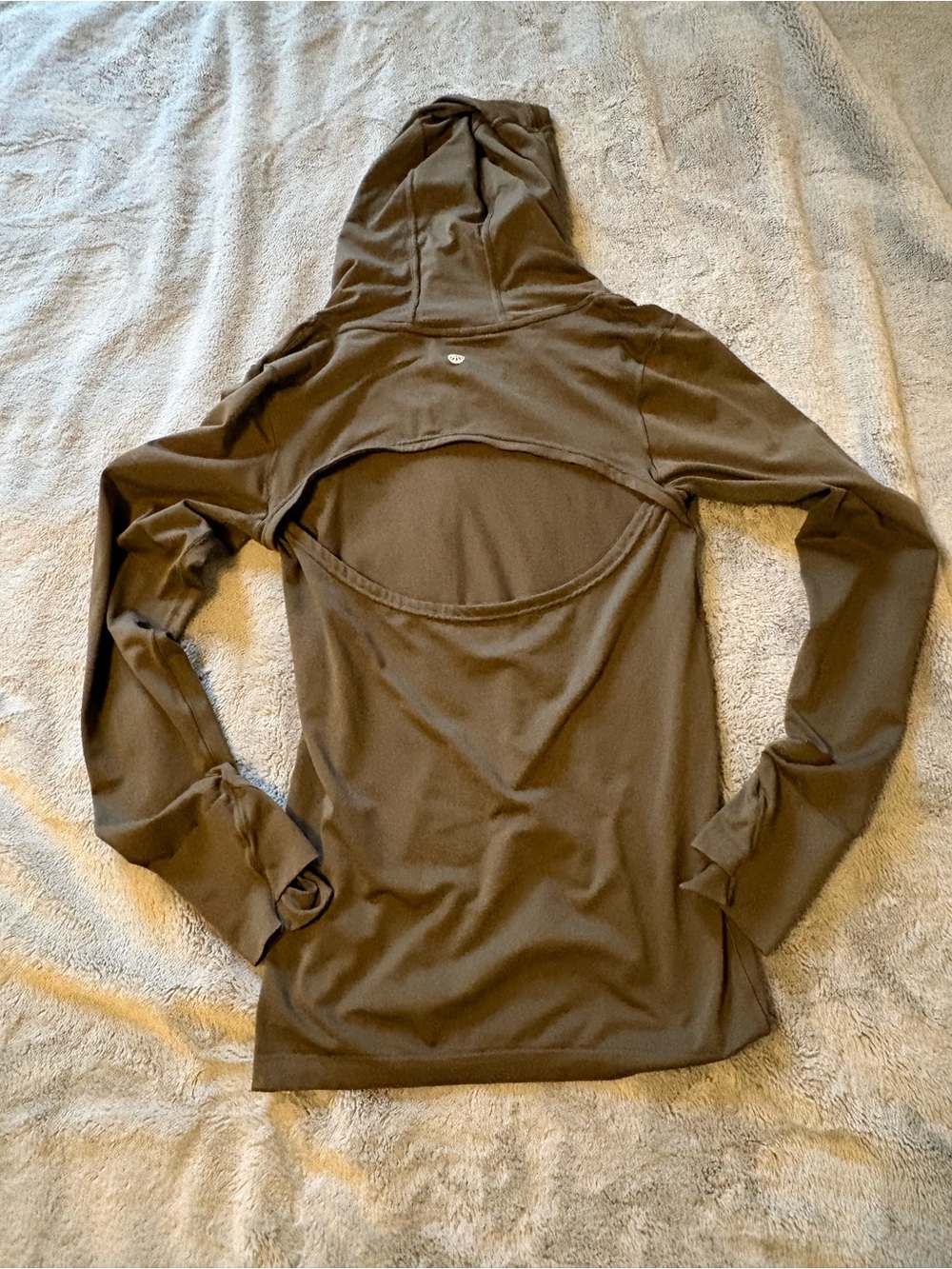Senita Athletics Olive Green Hooded Long Sleeve with Back Cutout Size Small